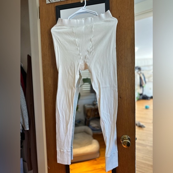 SKIMS Pants - SKIMS Pointelle Leggings